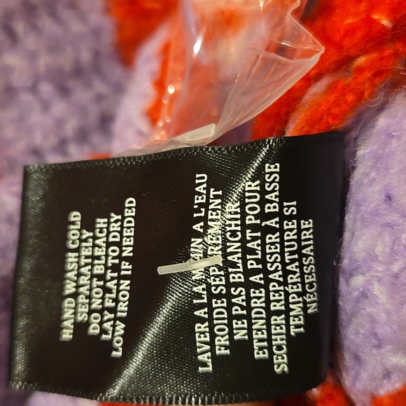 NWT Blank NYC Good Mood Sweater - Picture 7 of 7